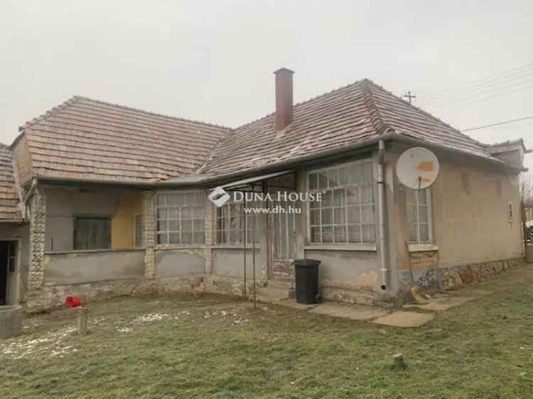 Ház Eladó , Vértestolna, Dunántúl