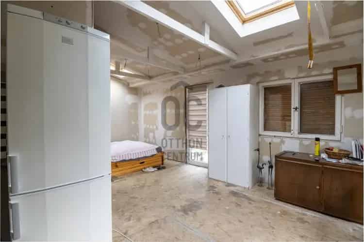 Budakeszii eladó nyaraló, NY012050