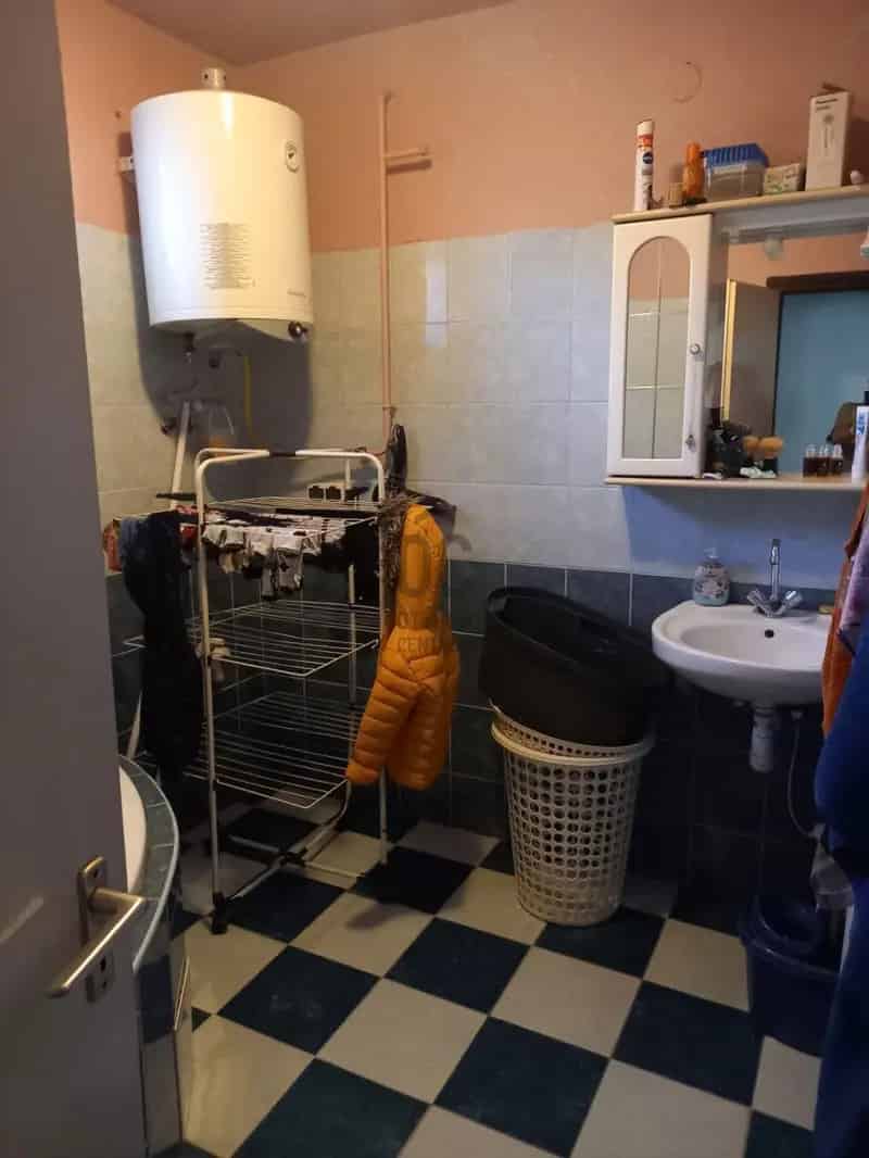 Ház Kiadó , Pápai járás, Dunántúl