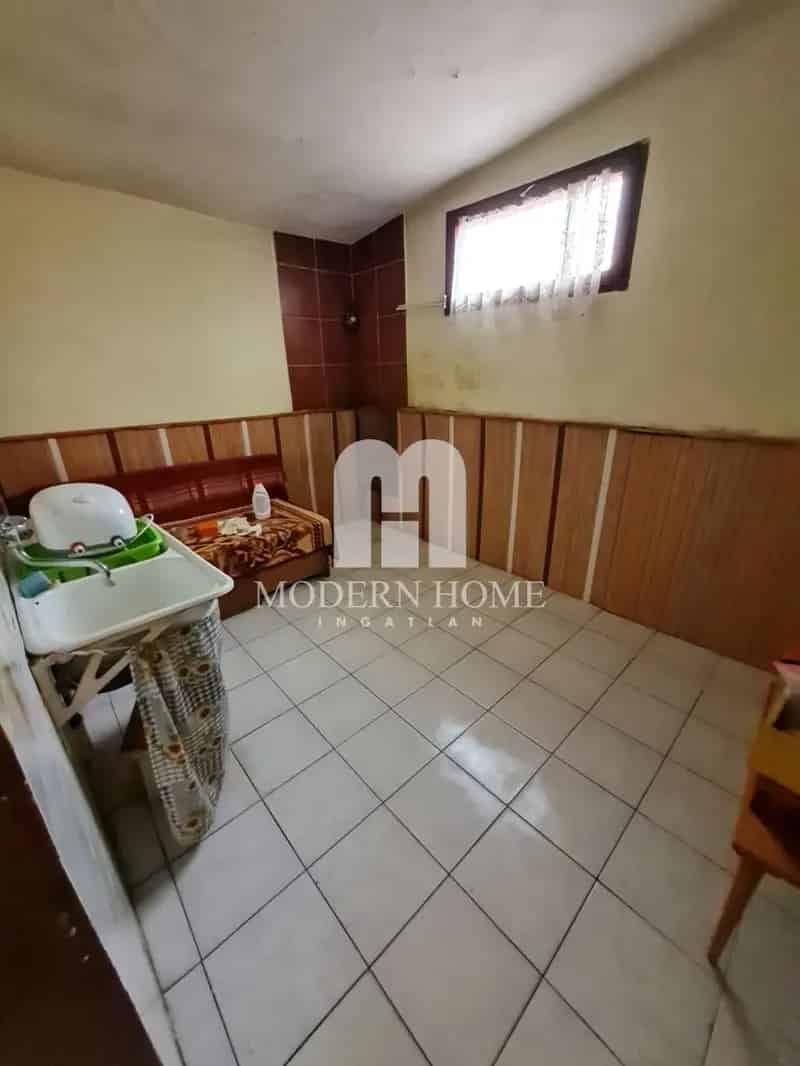 Ház Kiadó , Móri járás, Dunántúl