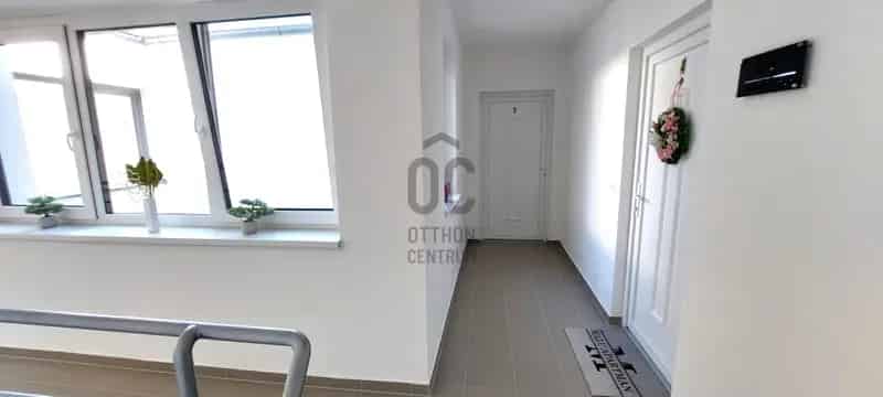 Sárvári eladó lakás, DLK054705