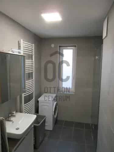Érdi kiadó újépítésű lakás, U0048016