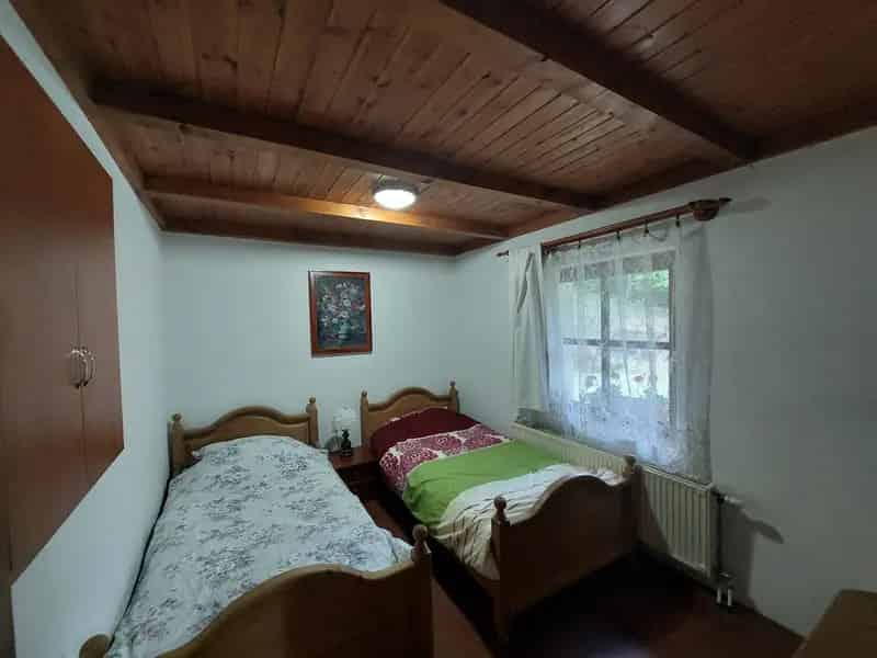 Ház Kiadó , Tamási járás, Dunántúl