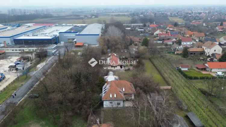 Ház Eladó , Monor, Közép-Magyarország
