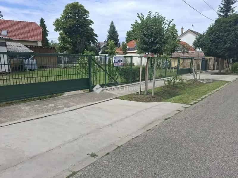 Telek Kiadó , Budapest, Közép-Magyarország