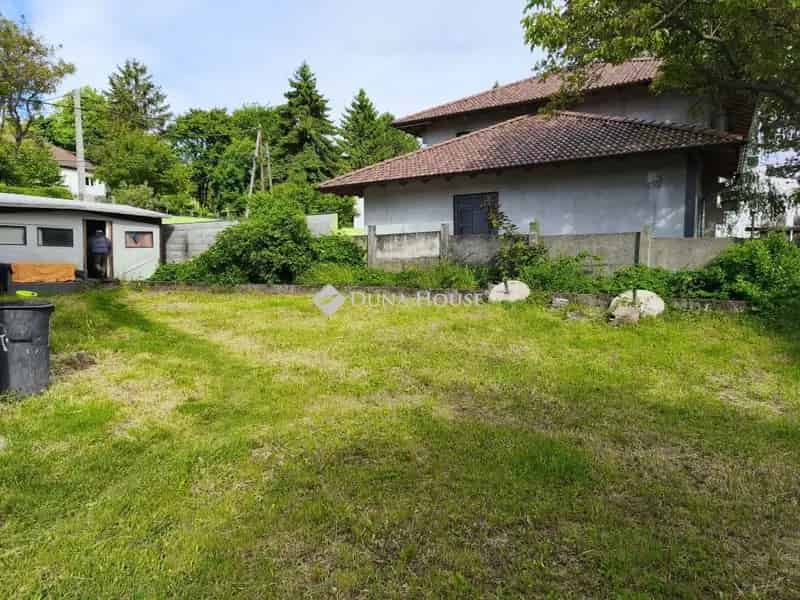 Üzleti célú Kiadó , Szentendrei járás, Közép-Magyarország