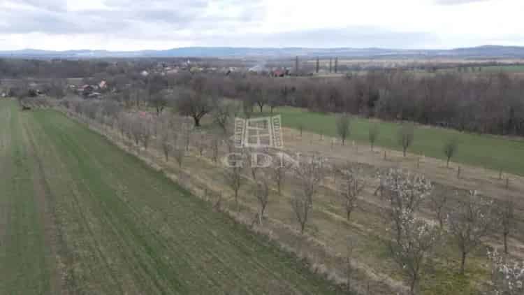 Telek Kiadó , Nádasdladány, Dunántúl