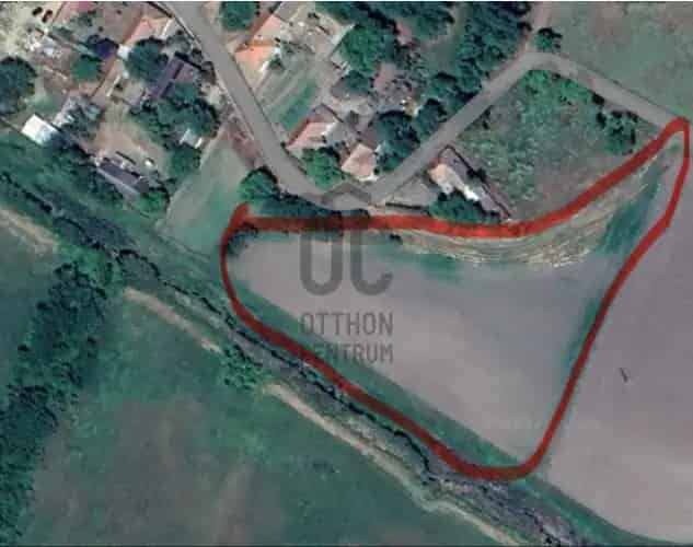 Tápióbicskei eladó telek, DTK068445
