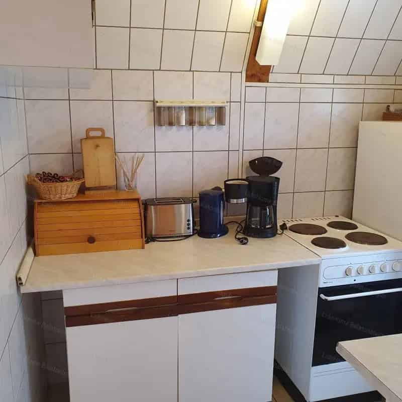 Ház Kiadó , Marcali járás, Dunántúl