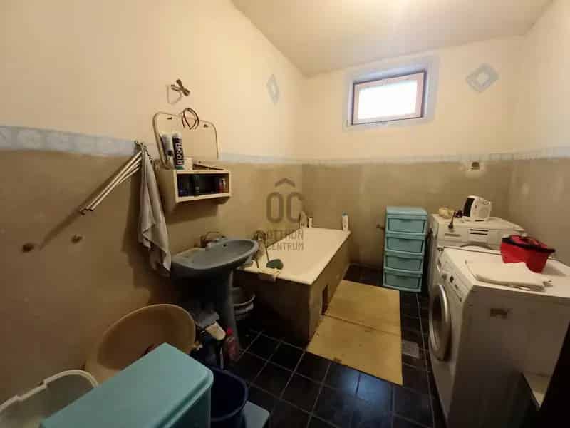 Ház Kiadó , Bajai járás, Alföld és Észak