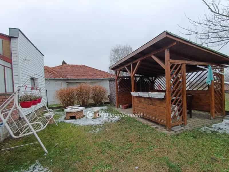 Ház Kiadó , Kisvárdai járás, Alföld és Észak