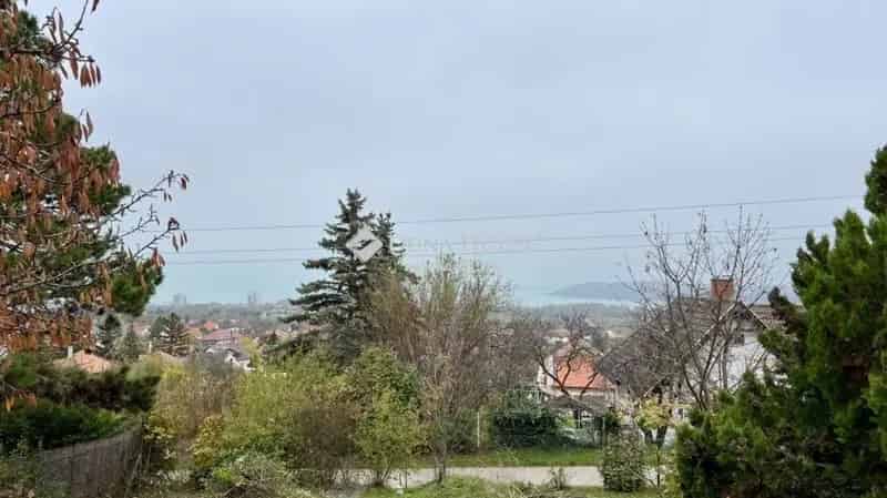 Ház Kiadó , Balatonfüredi járás, Dunántúl