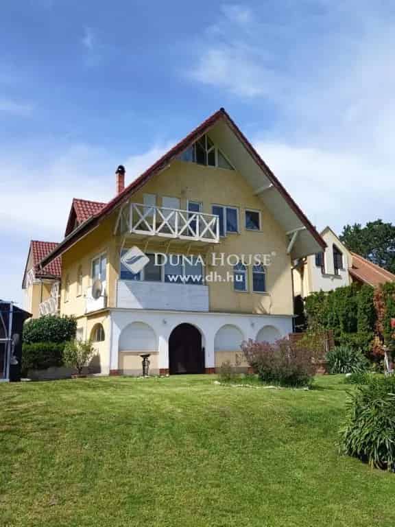 Ház Eladó , Kőröshegy, Dunántúl