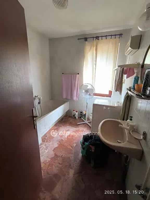 Ház Kiadó , Csongrádi járás, Alföld és Észak
