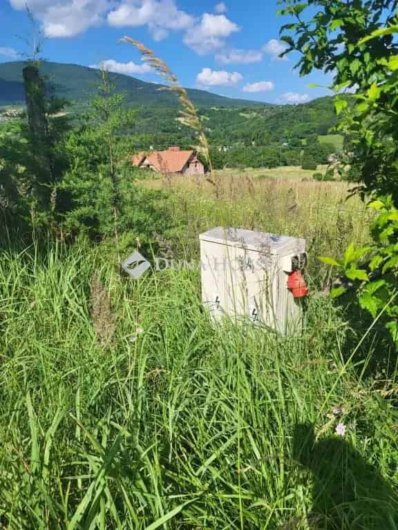 Telek Kiadó , Váci járás, Közép-Magyarország