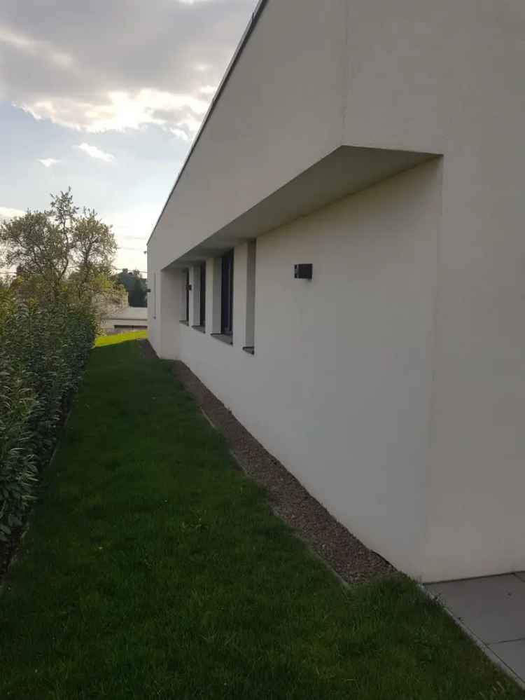 Ház Kiadó , Budapest, Közép-Magyarország