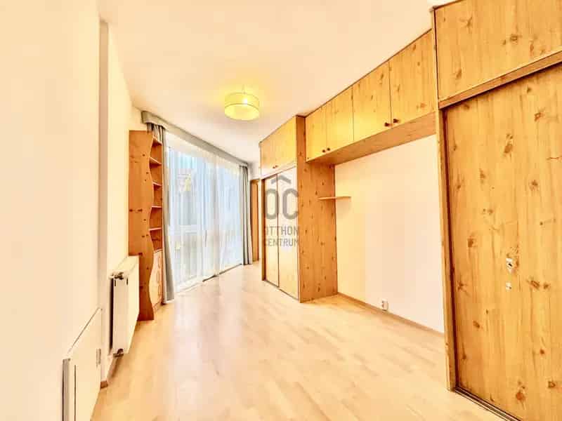 Lakás Kiadó , Budapest, Közép-Magyarország