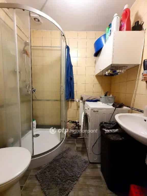 Ház Kiadó , Pannonhalmi járás, Dunántúl