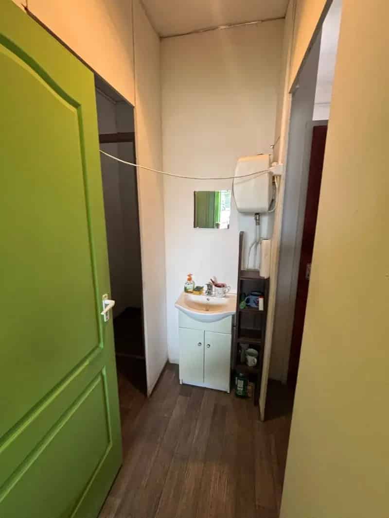 Üzleti célú Kiadó , Tatai járás, Dunántúl