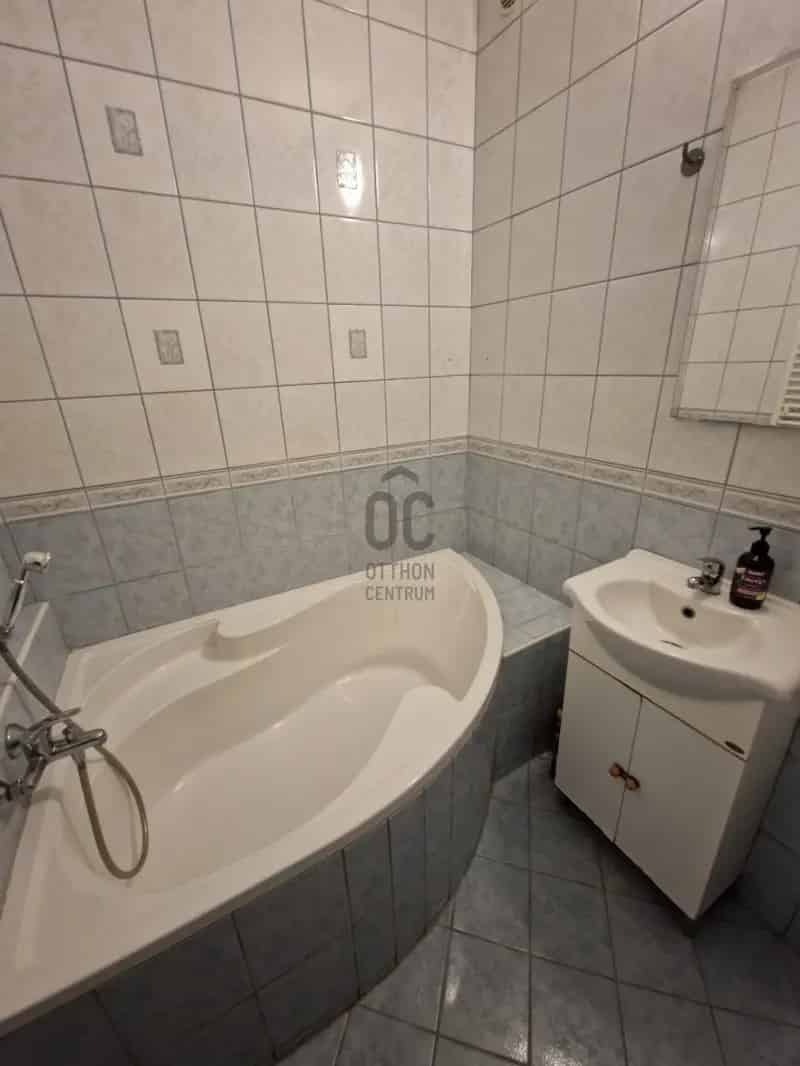 Lakás Kiadó , Budapest, Közép-Magyarország