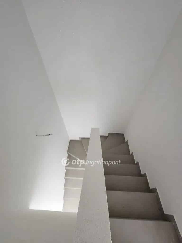 Ház Kiadó , Vecsési járás, Közép-Magyarország