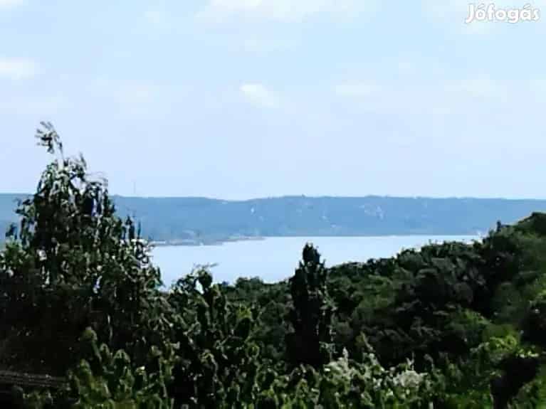 Balatonalmádi - Panorámás nyaraló telek áron!!! - Balatonalmádi, Nyaralók, üdülők - Jófogás Ingatlan