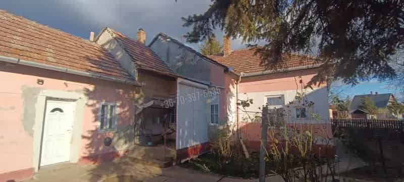 Ház Kiadó , Gyöngyösi járás, Alföld és Észak