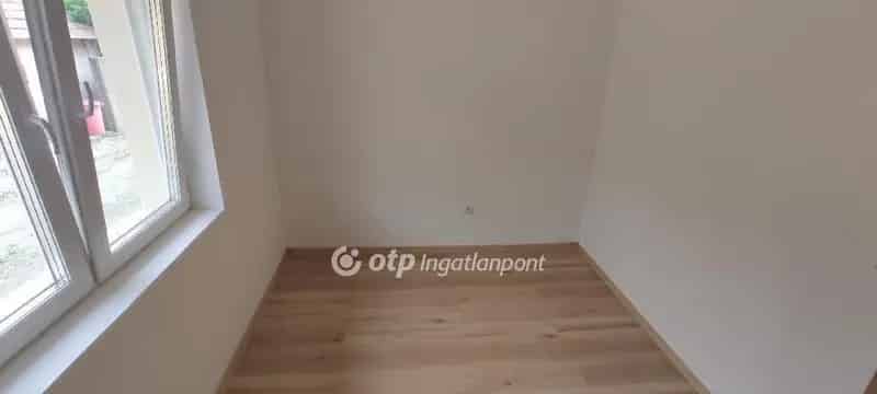 Ház Kiadó , Aszódi járás, Közép-Magyarország