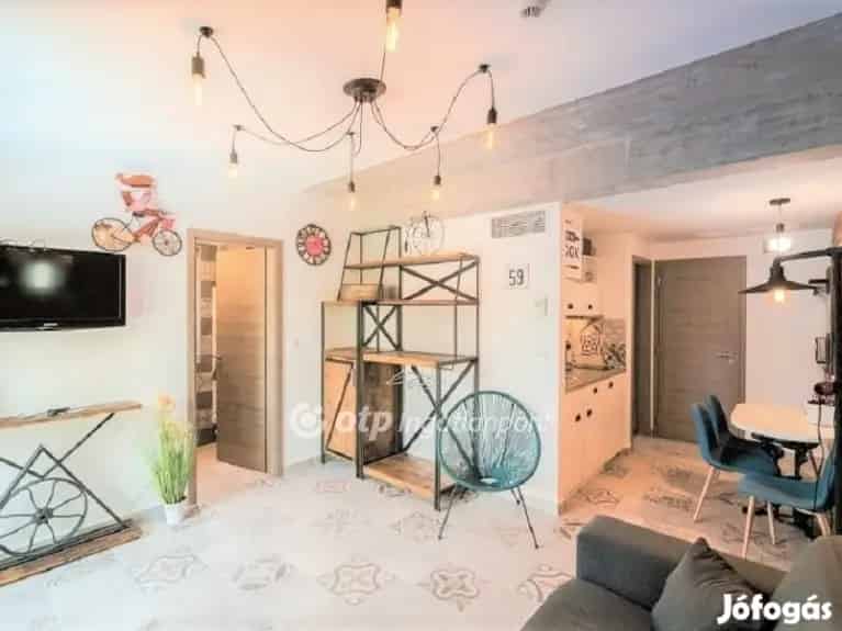 Siófoki eladó 387 nm-es apartmanház 9 apartmannal - befektetésnek is kiváló