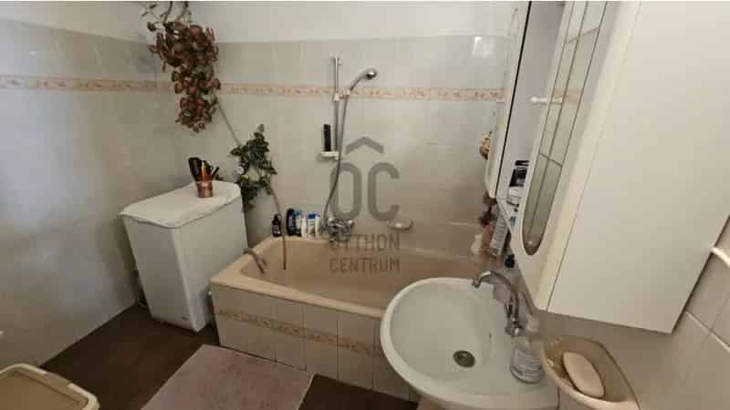 Budapest VIII. kerületi eladó lakás, H499986