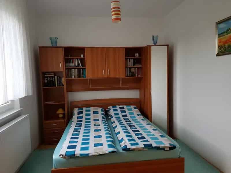 Ház Kiadó , Csengeri járás, Alföld és Észak