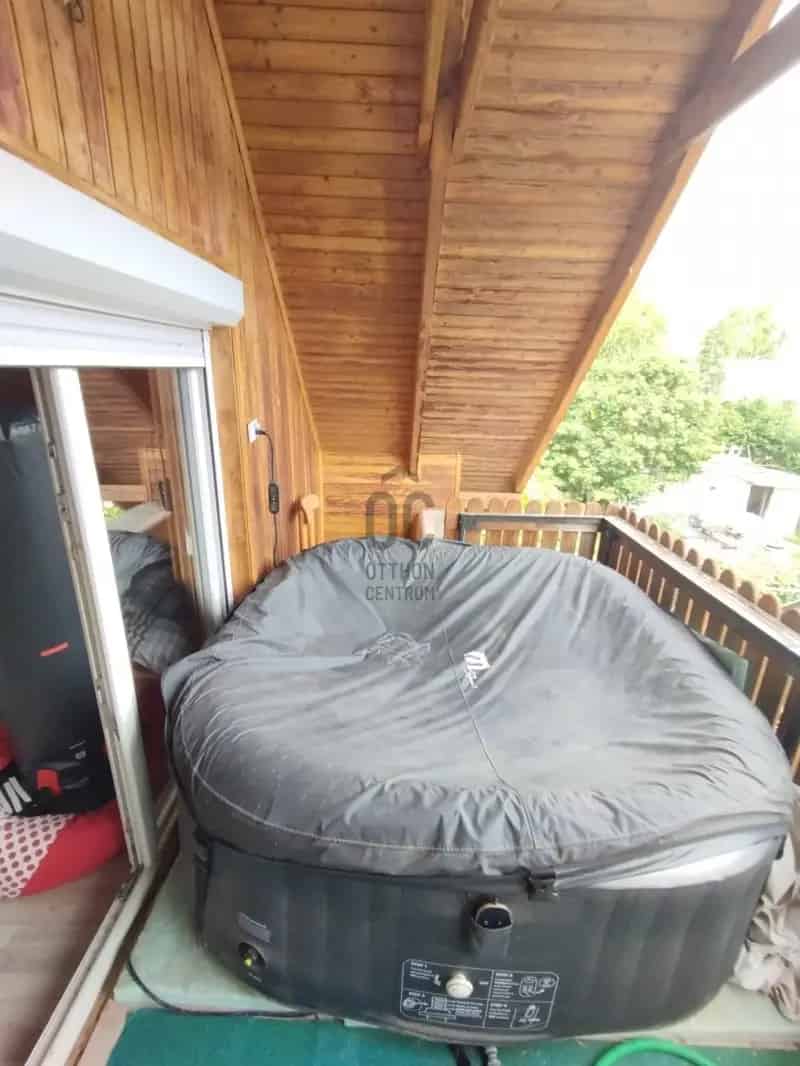 Ház Kiadó , Balatonfüredi járás, Dunántúl