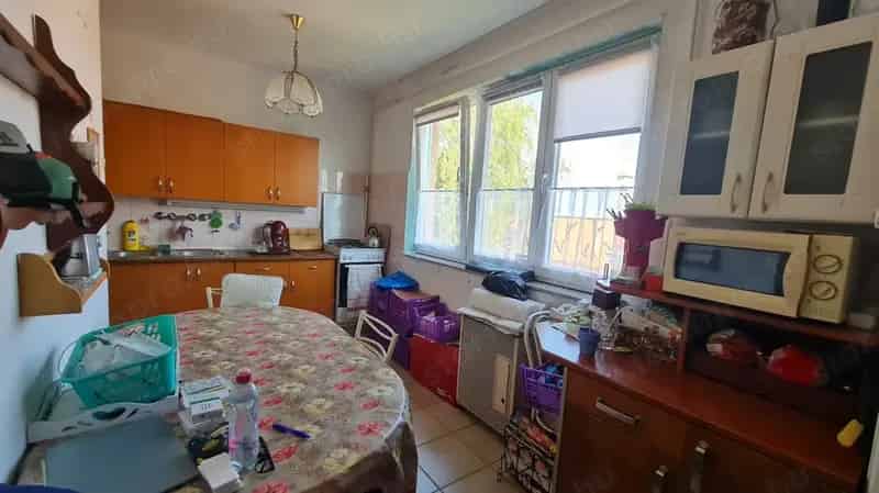 Lakás Eladó , Közép-Magyarország
