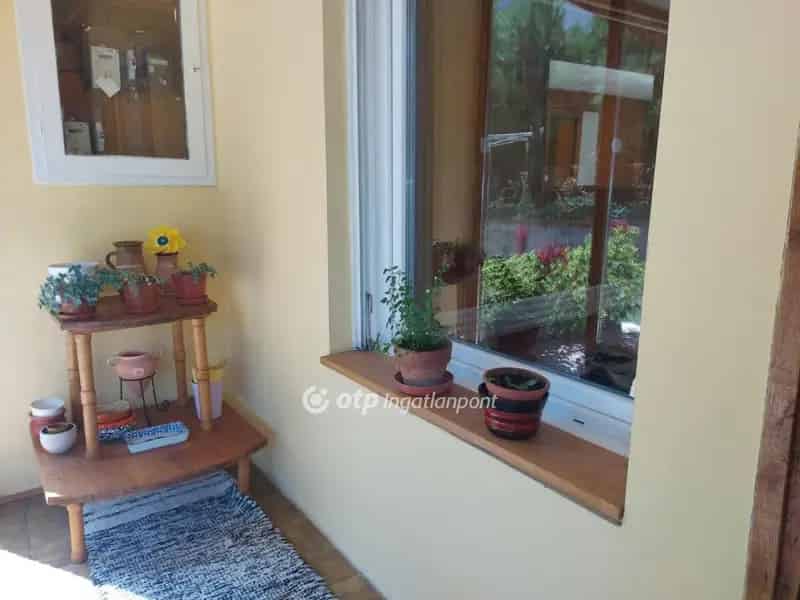 Ház Kiadó , Komlói járás, Dunántúl