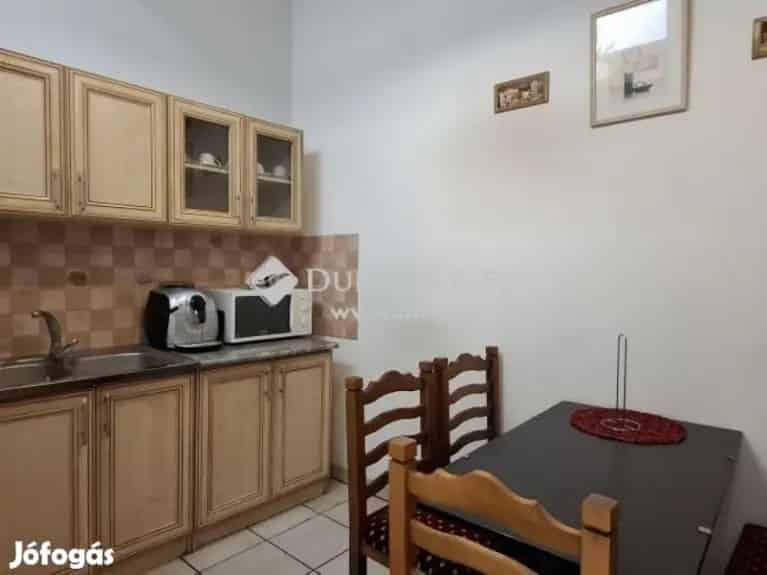Pécs Belváros Közeli Bővíthető Üzleti Ingatlan Eladó