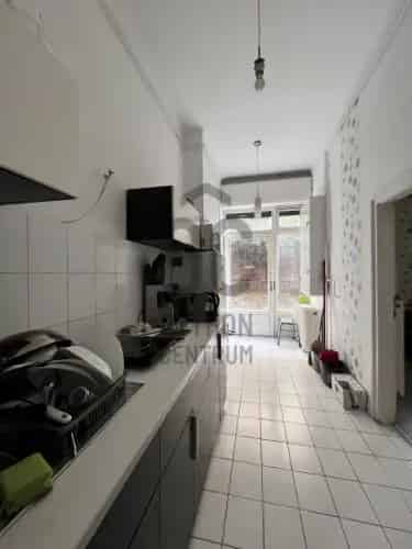 Budapest II. kerületi eladó kereskedelmi ingatlan, UZ016230