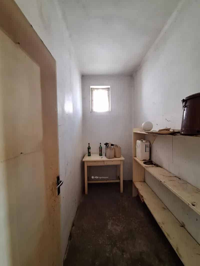 Ház Kiadó , Kalocsai járás, Alföld és Észak