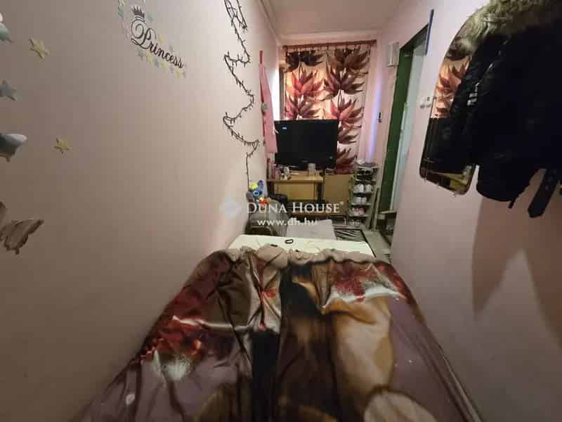 Zókon eladó 37m2-es családi ház 1134m2-es telken