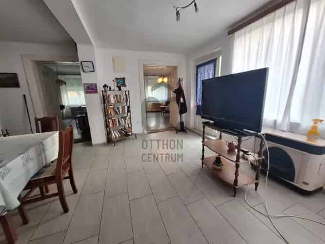 Pápoci eladó családi ház, DHZ043373