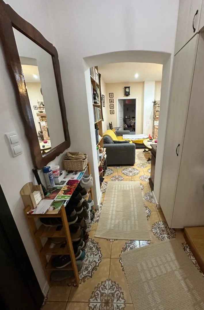 Ház Kiadó , Fonyódi járás, Dunántúl