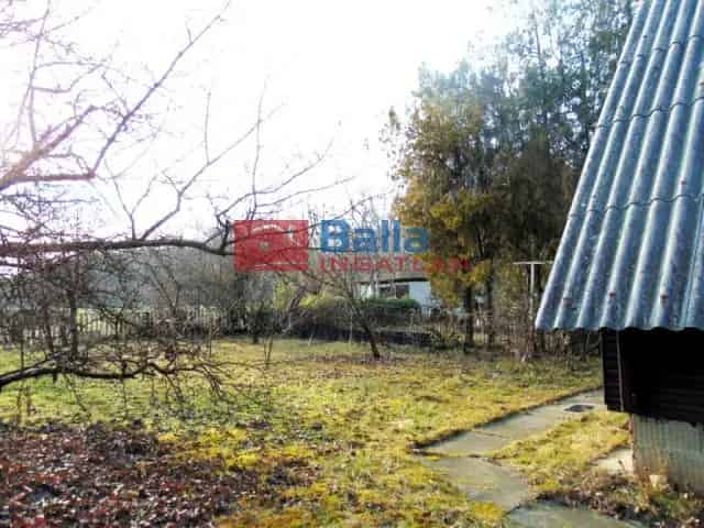 Agárdon eladó felújítandó alpesi faház