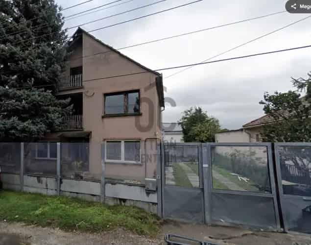 Esztergomi eladó családi ház, DHZ092732