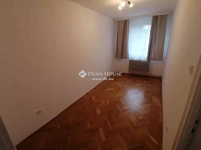 Lakás Eladó , Pallagi út, Debrecen, Alföld és Észak