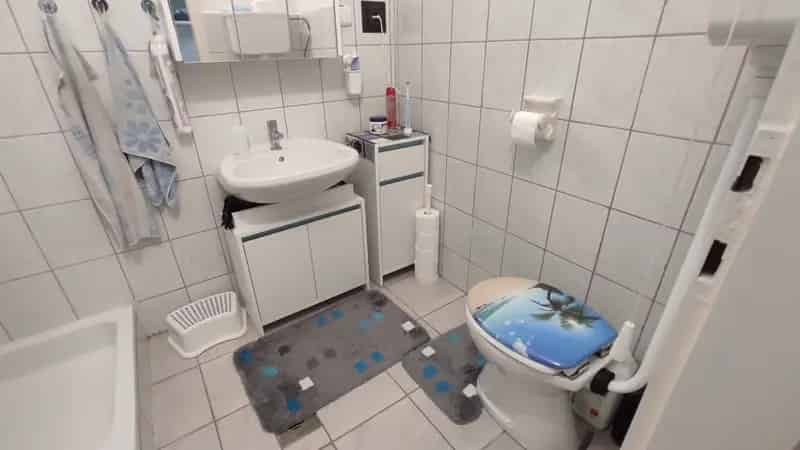 Ház Kiadó , Dunaújvárosi járás, Dunántúl