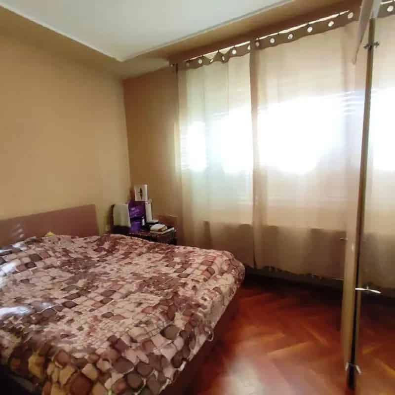 Ház Kiadó , Kiskőrösi járás, Alföld és Észak