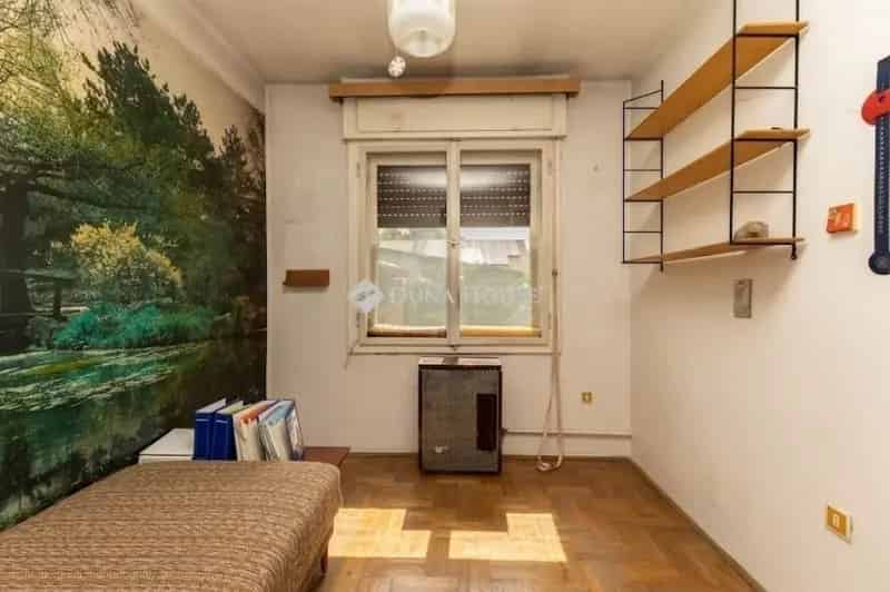 Ház Kiadó , Budapest, Közép-Magyarország
