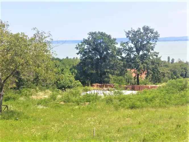 Balatonszepezdi eladó telek, T037261