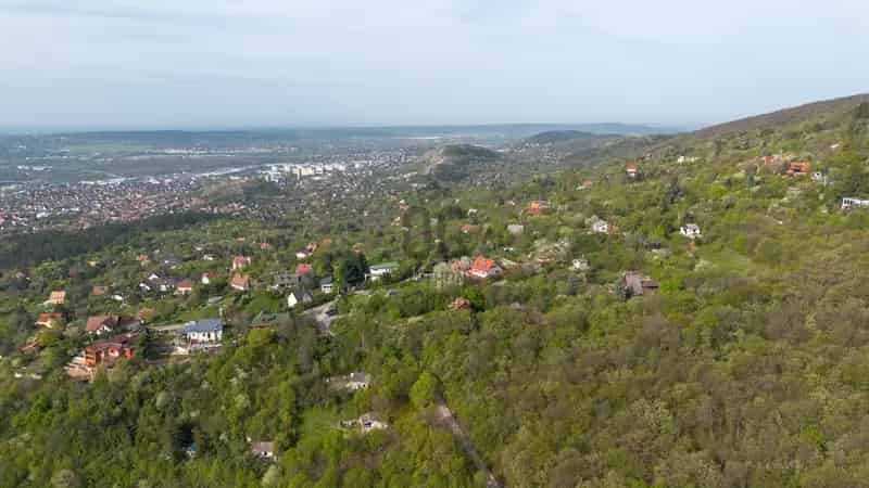 Telek Kiadó , Budapest, Közép-Magyarország