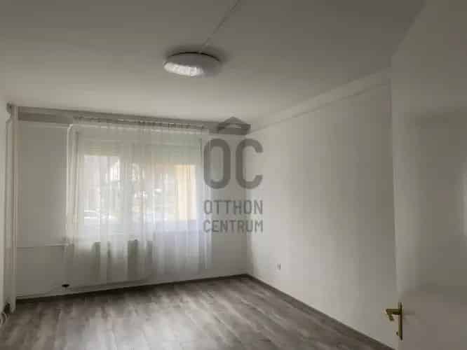 Miskolci kiadó panel lakás, H499089