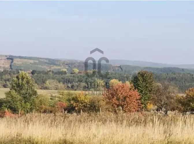 Váci panorámás telek eladó Törökhegyen